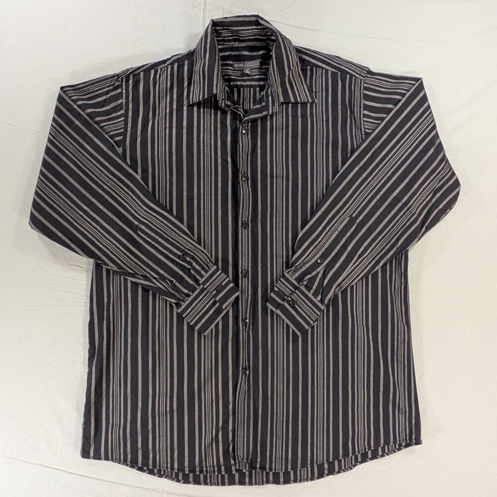 BCBG Maxazaria Mens Long Sleeve Button Down Black Silver Stripes Medium 15 32/33
